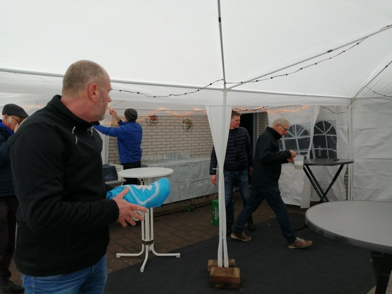 Buurtfeest 2019, opbouw tenten