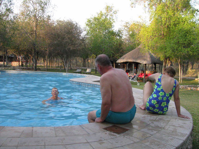 Zwembad Mushara Lodge