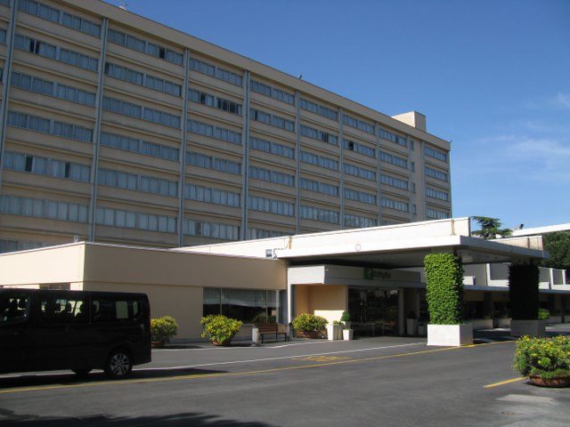 HolidayInn EUR Pace dei Medici