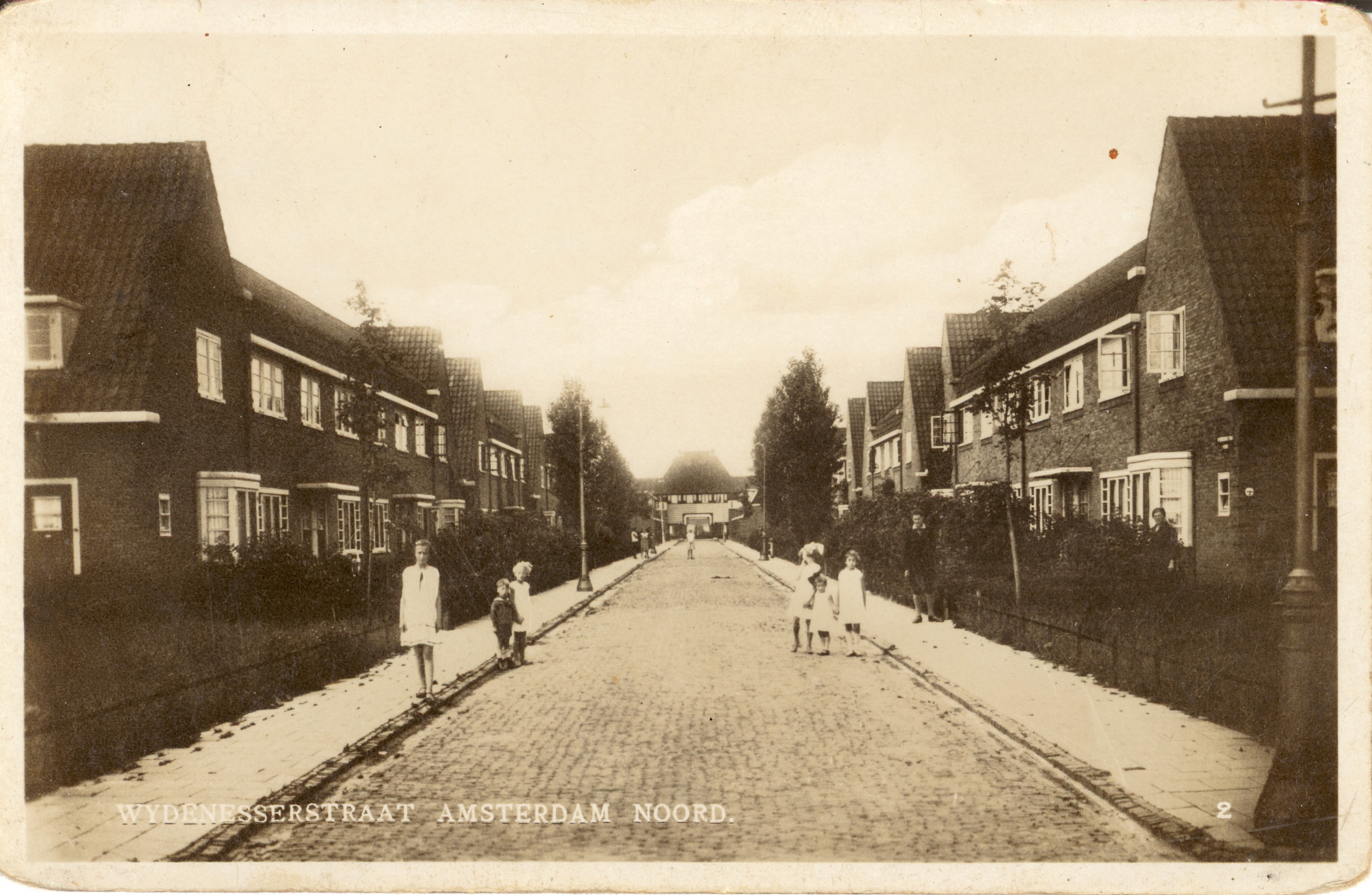 Wijdenesserstraat in Amsterdam